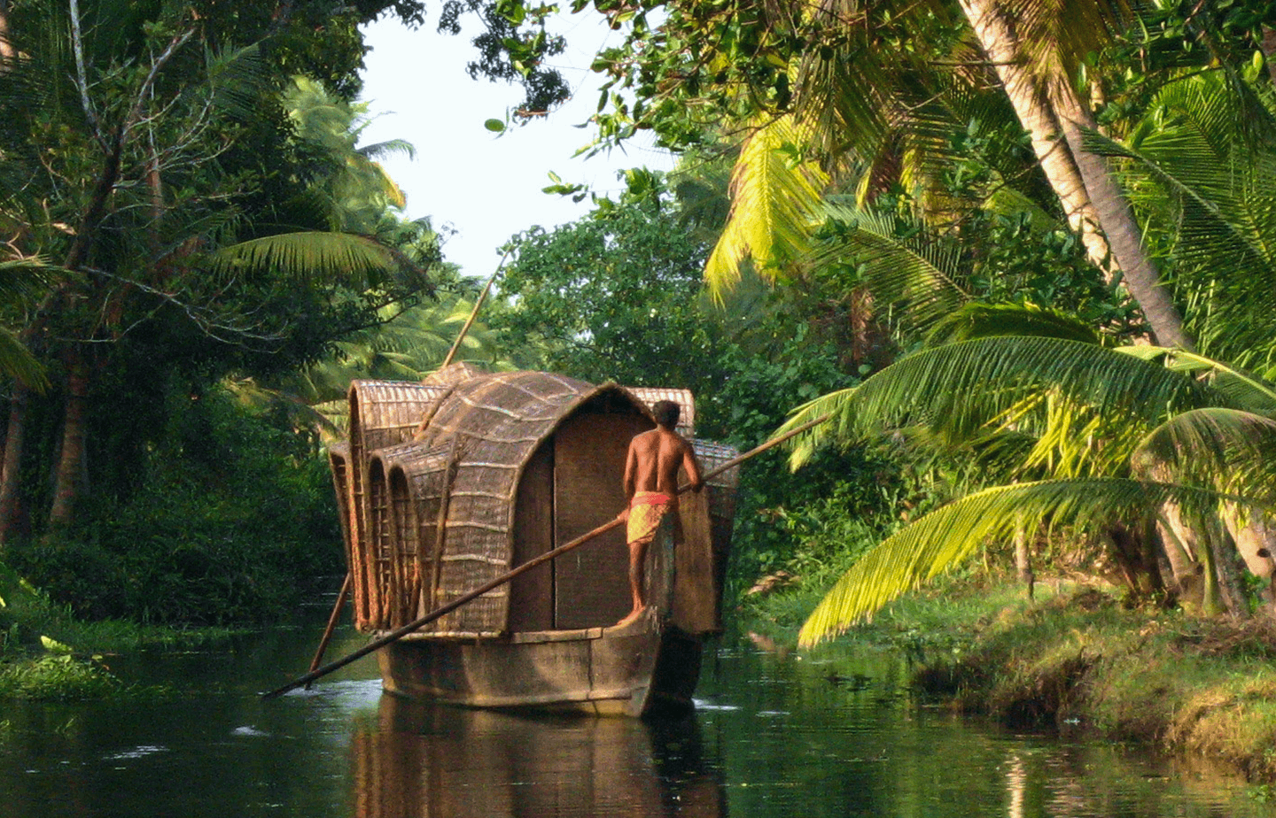 Kerala Heritage And Backwaters