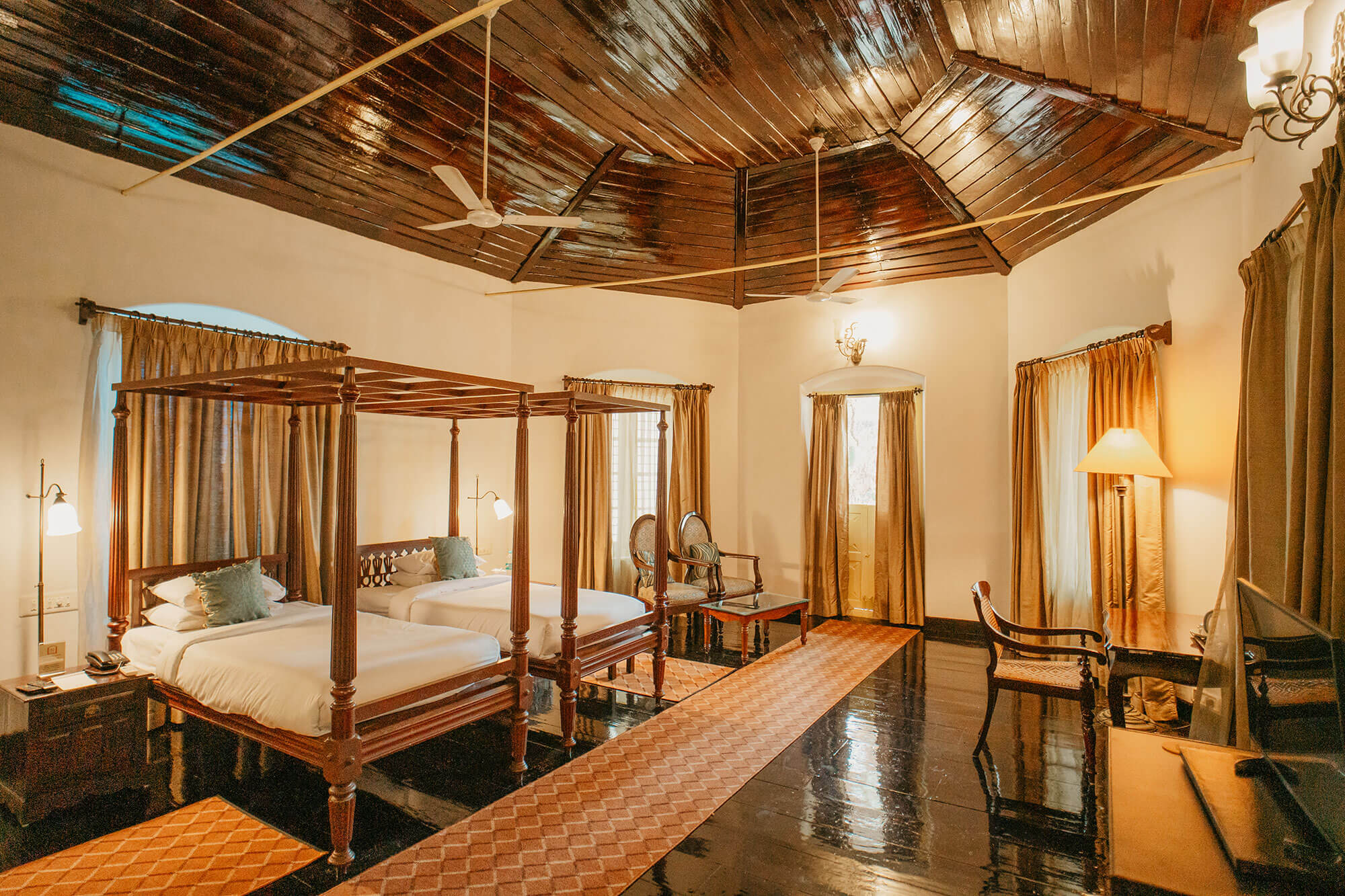 Deluxe Suite